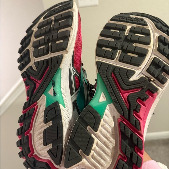 Brooks Ravenna 7 Women’s Running Shoes Fuchsia Gray 1202081B672 Size 9 - Picture 6 of 7